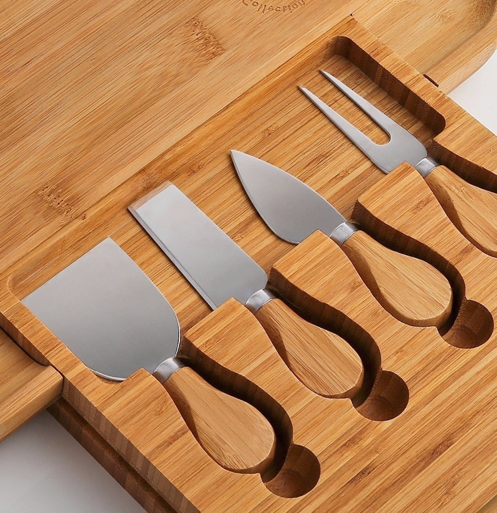 Elevate Your Kitchen Experience with the Multipurpose Cutting Board Square